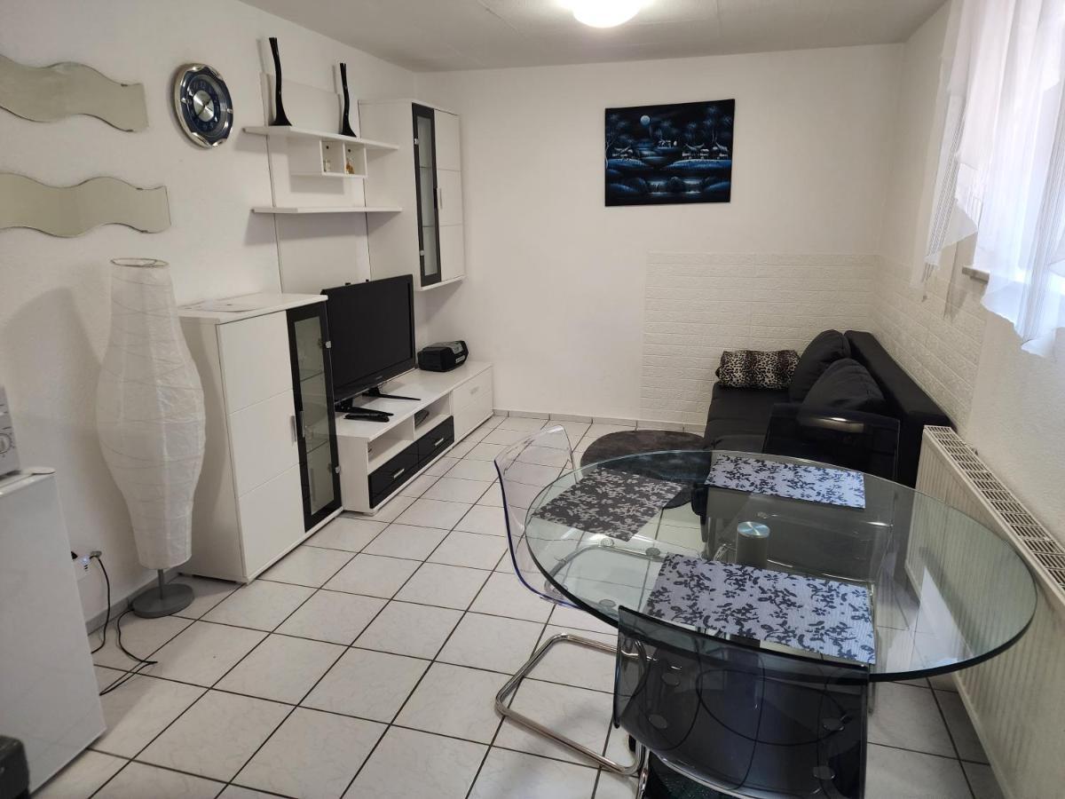 Ferienwohnung In Singen Am Hohentwiel - Seenah Luaran gambar