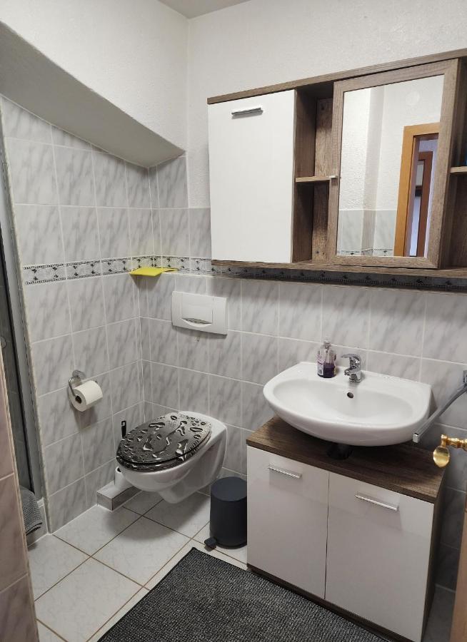 Ferienwohnung In Singen Am Hohentwiel - Seenah Luaran gambar