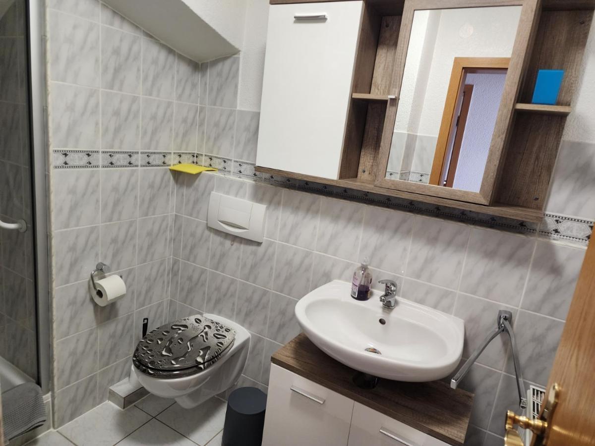 Ferienwohnung In Singen Am Hohentwiel - Seenah Luaran gambar